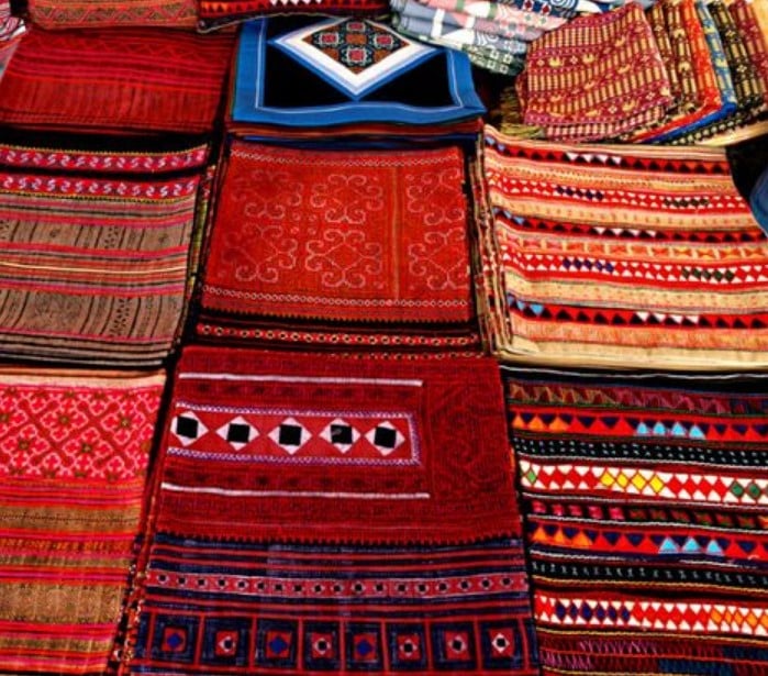 タイ　伝統工芸品：織物